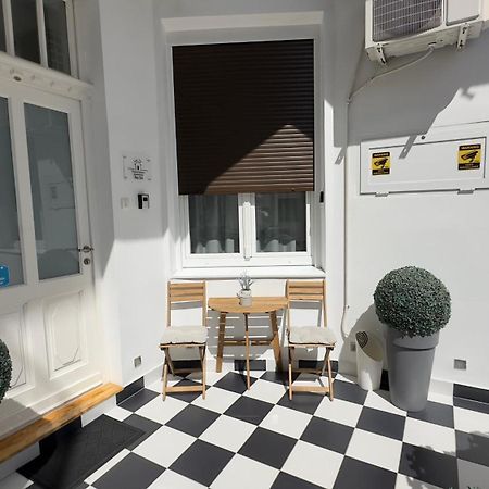 Theatre Square Apartments Новий Сад Екстер'єр фото