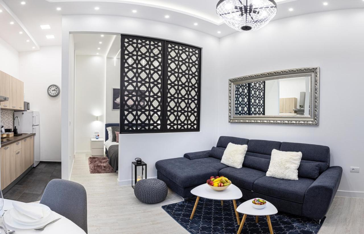 Theatre Square Apartments Новий Сад Екстер'єр фото